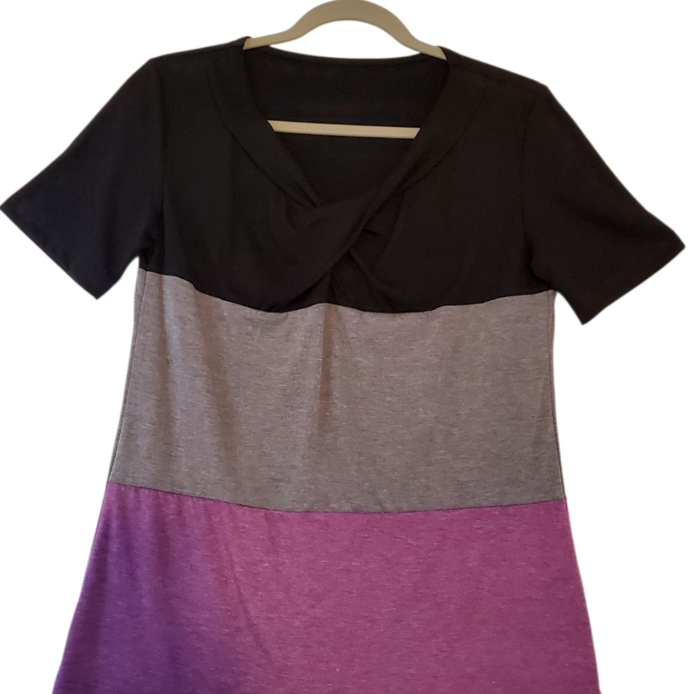 Womens New Colorblock Pullover Top Blouse Size Small NWOT - Picture 3 of 6